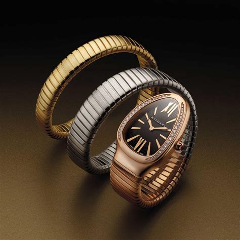 serpenti tubogas watch gold